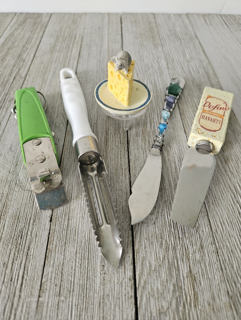 Vintage Kitchen Tools Utensils Accessories Lot 2 Cheese Spreaders Peeler Can Bot